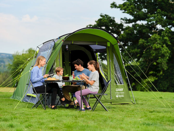 Coleman Oak Canyon 4 BlackOut Poled Tent