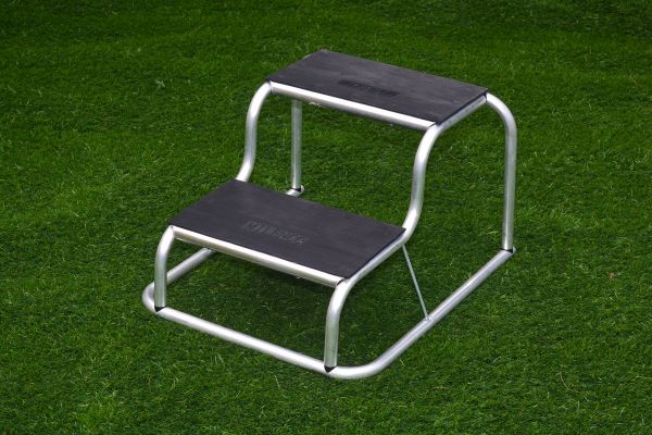 Milenco Aluminium Rubber Top Double Step