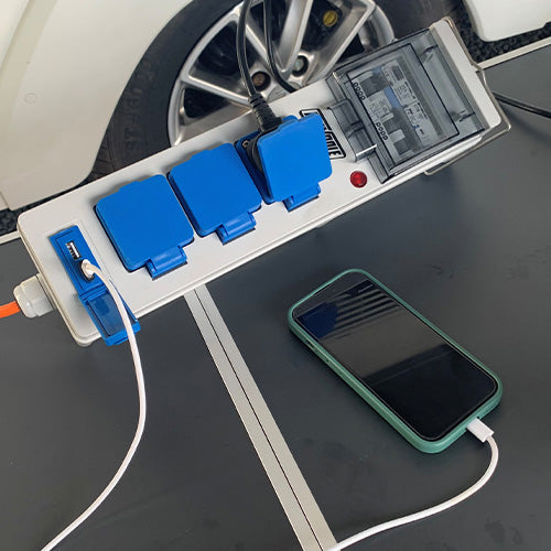 Maypole 5-Way Mobile Mains Power Unit with USB