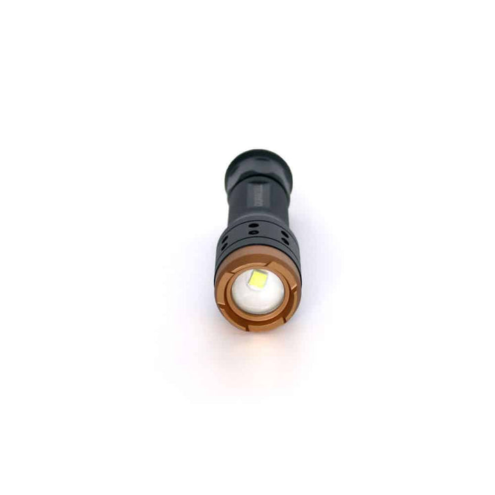 Duracell 350 Lumen Focusing Flashlight