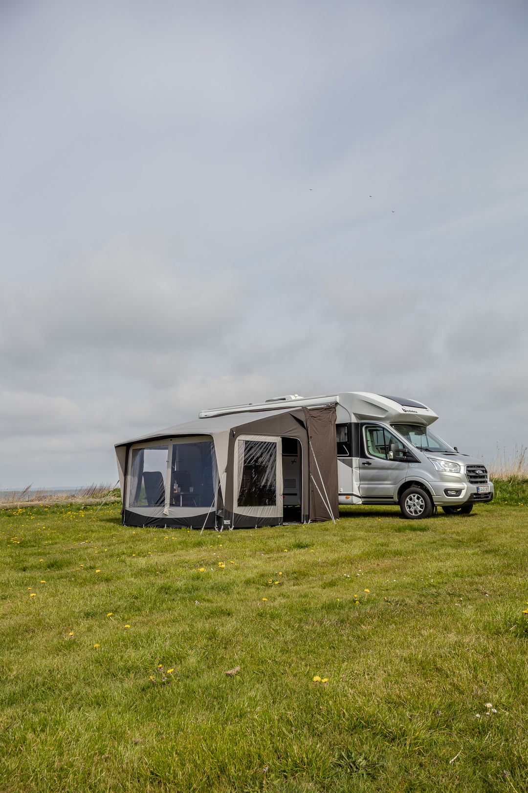 Telta Core 330 Drive-Away Awning