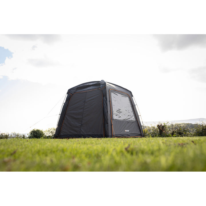 Vango Tailgate Hub III Low Drive-Away Awning