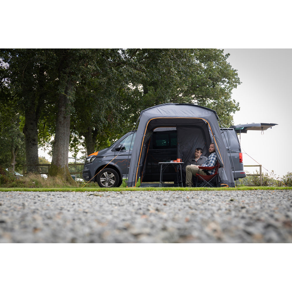 Vango Tailgate Hub III Low Drive-Away Awning