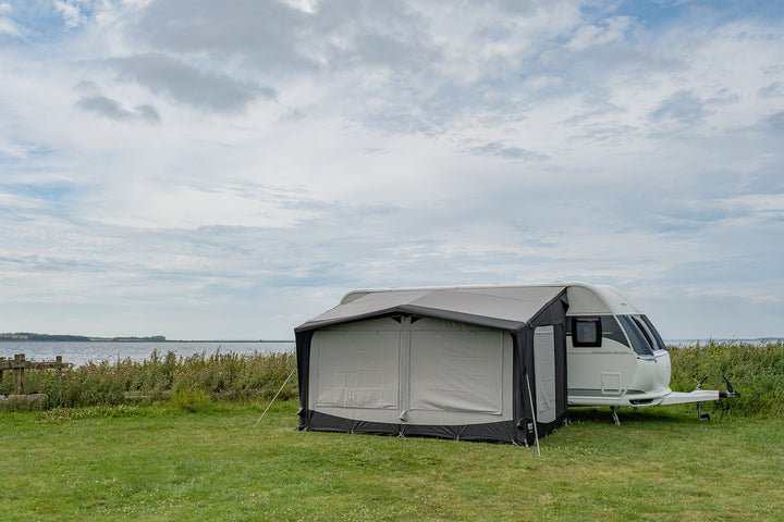 Telta Estate 390 Seasonal AIR Porch Awning
