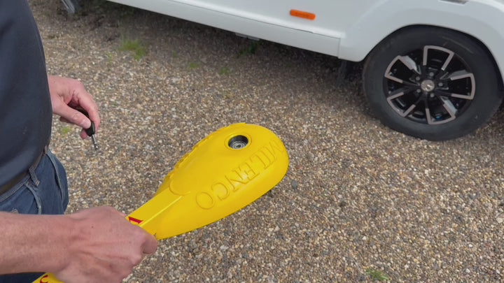 Milenco Wraith 3 Caravan Wheel Lock Clamp
